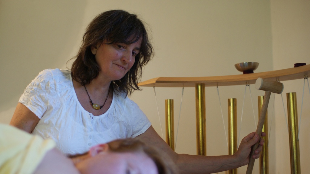 Klangmassage Röhrengong Ma Mer Klangmassage mit Röhrengong